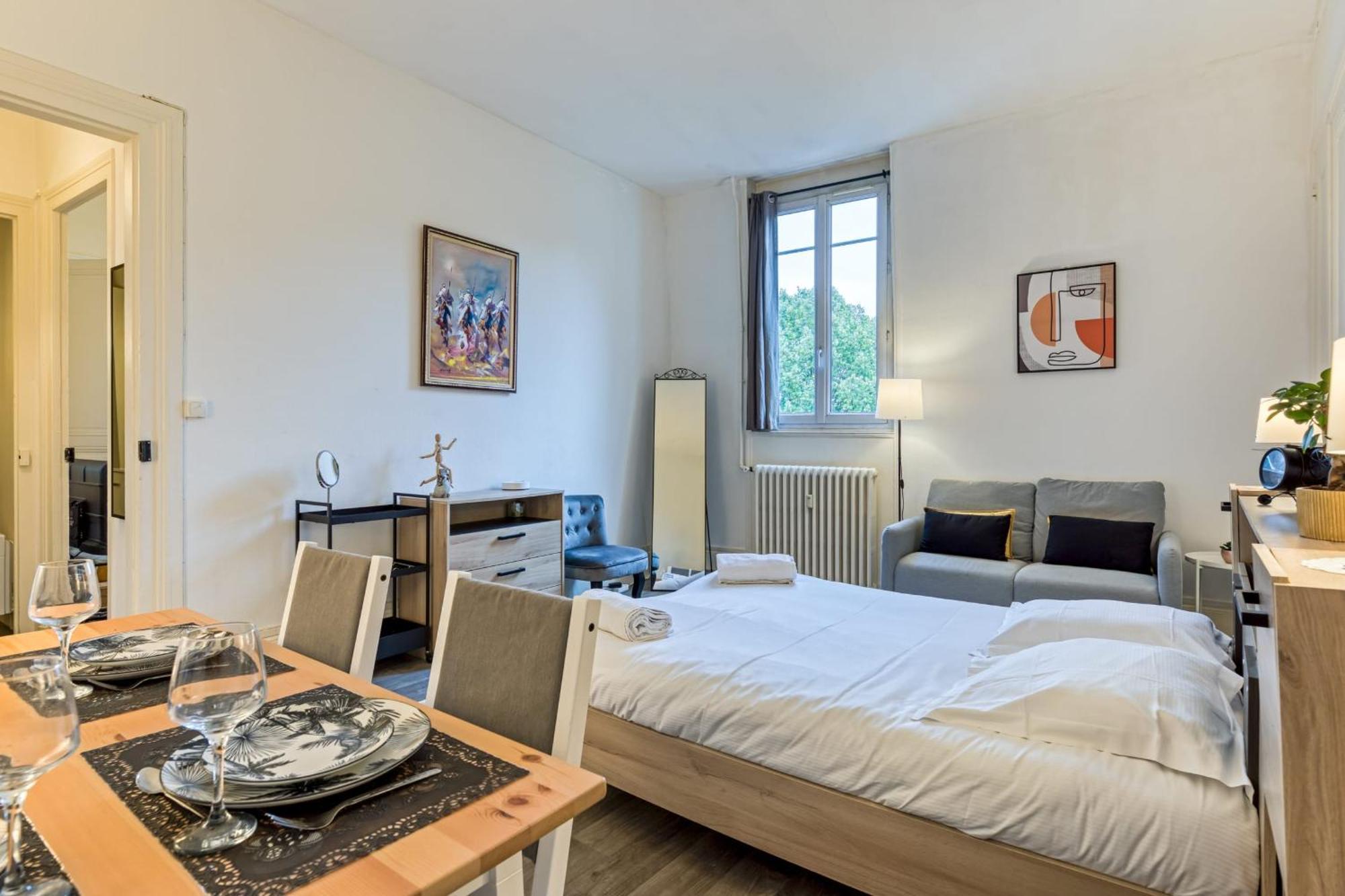 Gary Joli F2 Au Pied De La Gare De Rouen Apartment Exterior photo